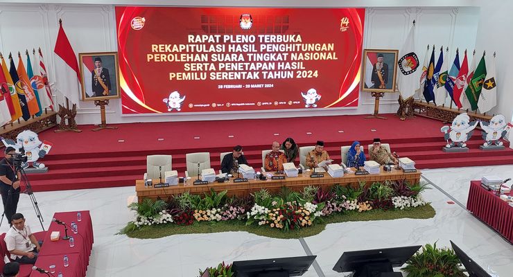 Rekapitulasi Suara Tingkat Nasional Dimulai, KPU Dicecar soal Karut-marut Sirekap