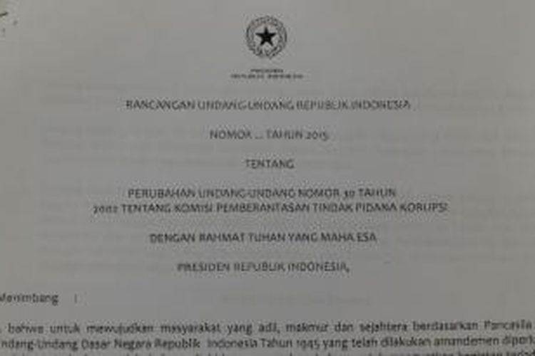 Lambang dan tulisan Presiden Republik Indonesia di draft Rancangan Undang-Undang KPK yang disebut berasal dari DPR