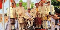 Viral Foto Jokowi Injak Kepala Kerbau, PDI-P: PSI Terbuai Perilaku Raja, padahal Ambisi Keluarga