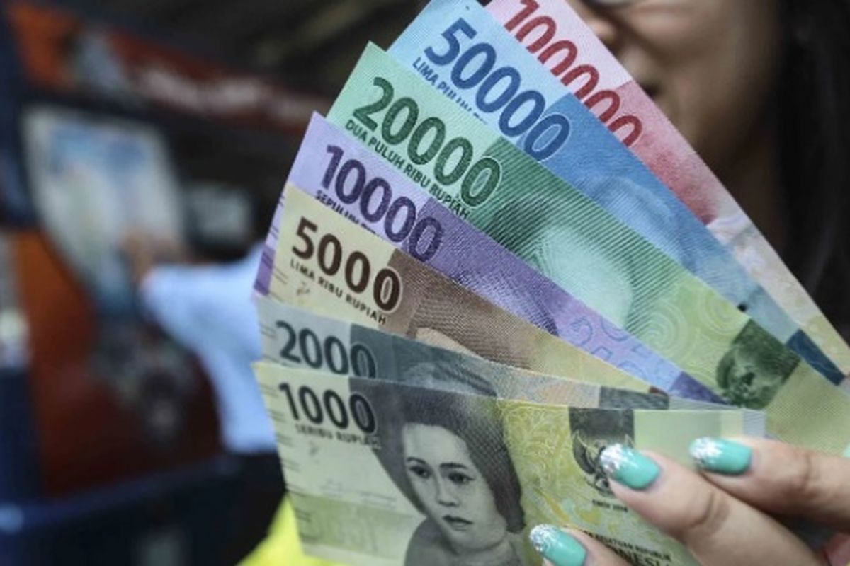 Ilustrasi uang rupiah. Simak lokasi layanan penukaran uang rupiah baru di wilayah Banten selama periode Ramadhan 2023 dan Hari Raya Idul Fitri 1444 Hijriah.
