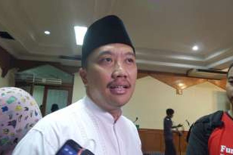 Menteri Pemuda dan Olahraga Imam Nahrawi di Masjid Agung Sunda Kelapa, Jakarta Pusat, Kamis (5/5/2016)