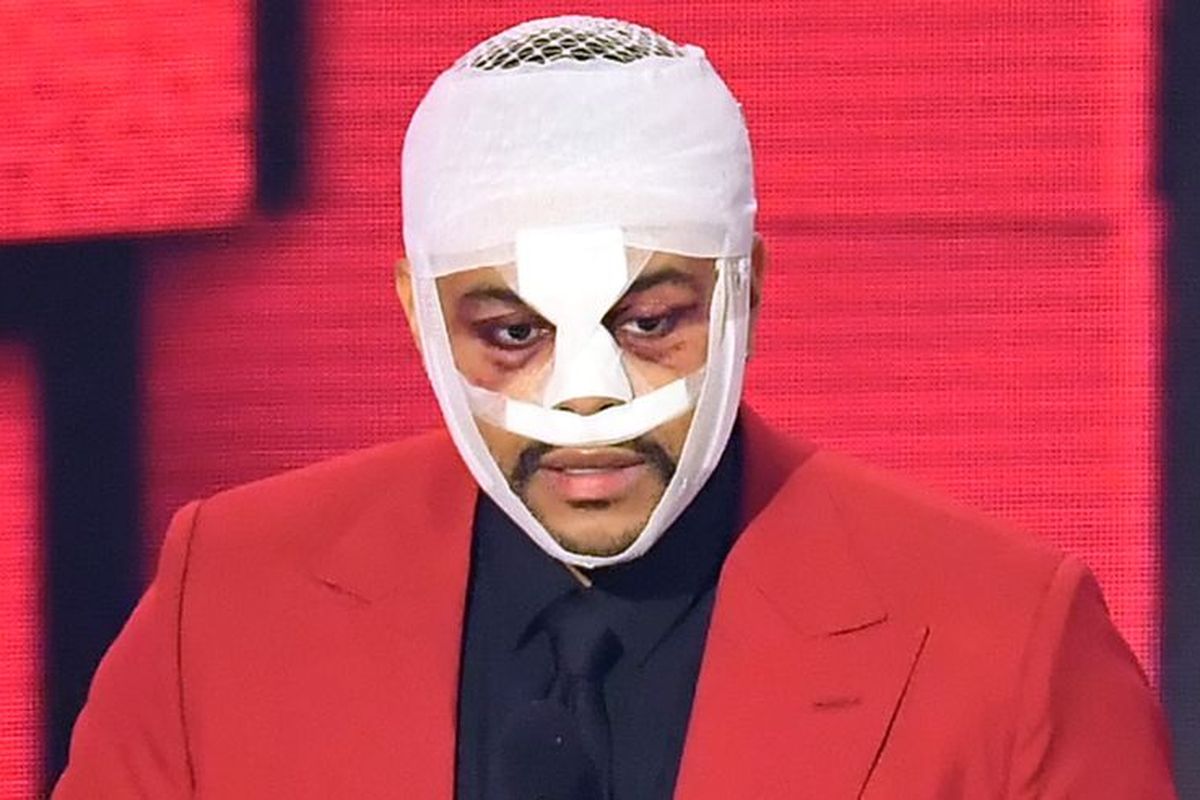 Weeknd Ama Tampil di AMA 2020, Wajah The Weeknd Dibalut Perban, Kenapa?