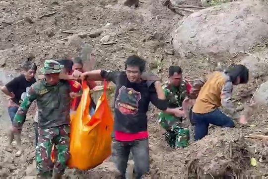 Update Longsor Tana Toraja, 15 Korban Meninggal dan 2 Orang Masih Dicari