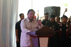 Prabowo Kunjungi PWI, Gibran Berdinas di Solo