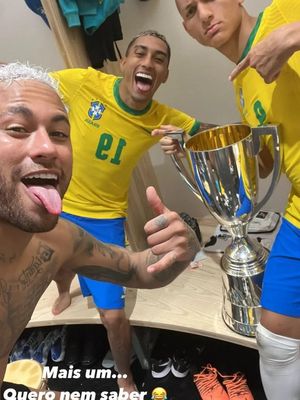 Tangkapan layar Insta Story Neymar.