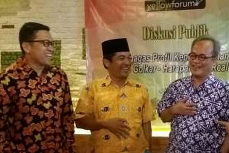 Anggota angkatan muda Partai Golkar Ahmad Dolly Kurnia, Direktur Eksekutif LIMA Ray Rangkuti dan kader senior Partai Golkar Hajriyanto Y. Thohari di Jakarta, Jumat (4/3/2016)