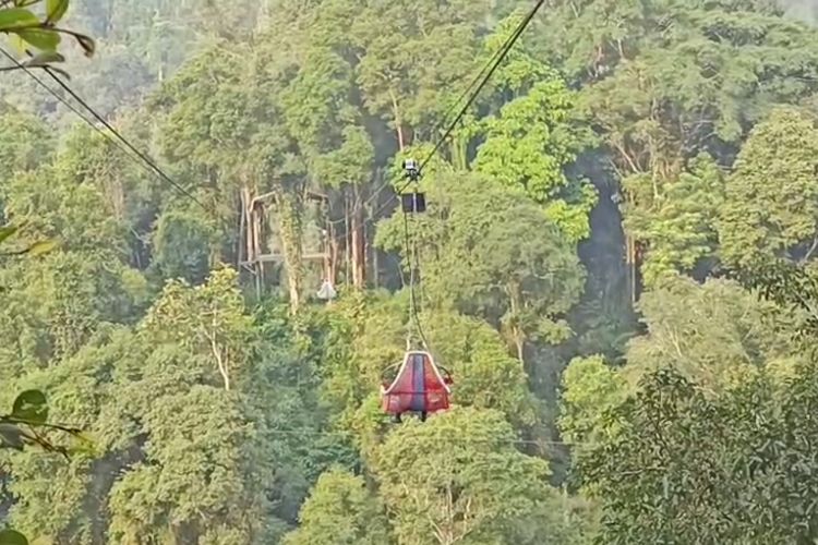 Viral Video Tabrakan Wahana Keranjang Langit di Situ Gunung Sukabumi, Ini Penjelasan Pengelola 