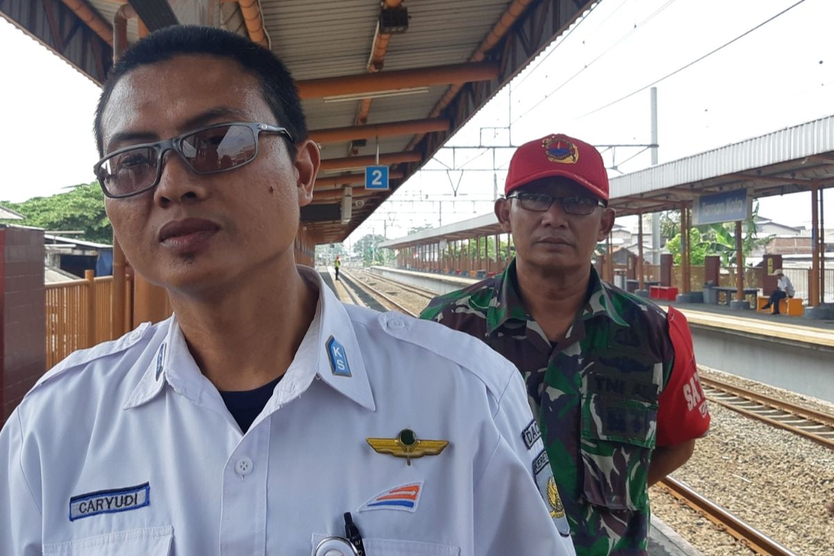 Kepala Stasiun Taman Kota Caryudi saat ditemui di Stasiun Taman Kota, Kembangan, Jakarta Barat, Rabu (30/10/2019)