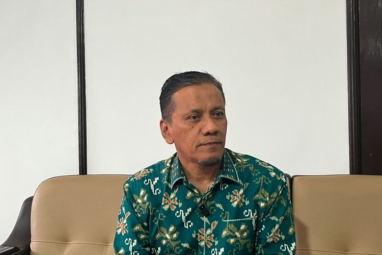 Wacana Kenaikan Gaji Kepala Daerah Berpotensi Telantarkan Kubutuhan Dasar dan Pelayanan Publik