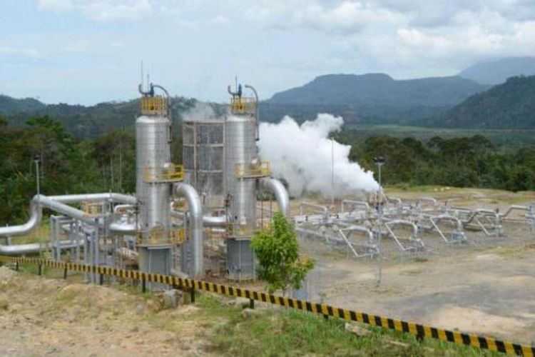 Sumur geothermal di PLTP Ulu Belu, Tanggamus, Provinsi Lampung, Rabu (27/2/2013). PLTP merupakan salah satu jenis energi terbarukan.
