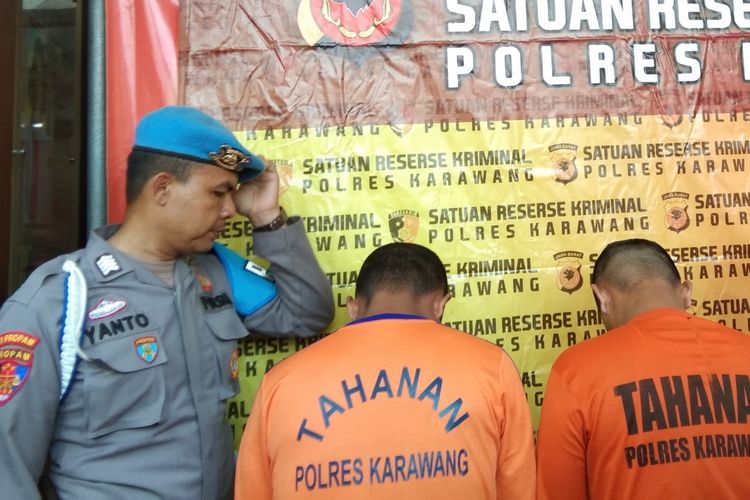 Pelaku pencurian modus pecah kaca saat press release di Mapolres Karawang, Senin (3/2/2020).