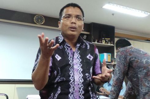 Denny Indrayana Sebut Putusan MK soal Batas Usia Capres-Cawapres Tidak Sah