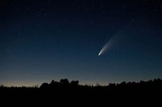 Meteoroid: Ciri-ciri, Contoh, dan Bedanya dengan Meteorit