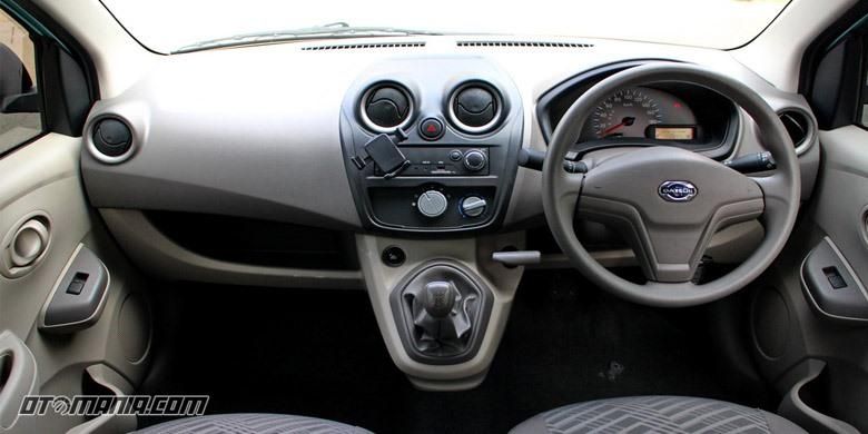 Interior Datsun Go Panca