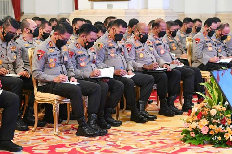 Suasana pengarahan oleh Presiden Joko Widodo yang diikuti para pejabat Polri di Istana Negara pada Jumat (14/10/2022).