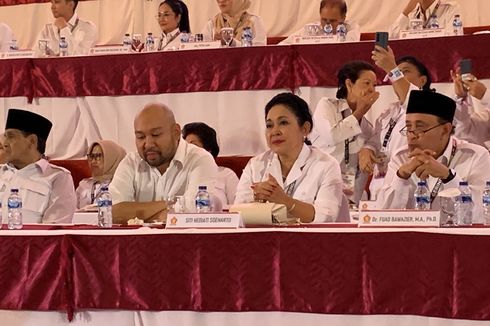 Prabowo Lantik Titiek Soeharto dan Iwan Bule Jadi Wakil Ketua Dewan Pembina Gerindra