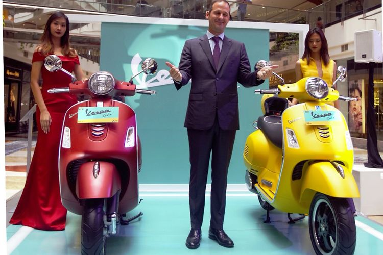 Vespa GTS 150 dan 300 terbaru meluncur di Indonesia, (26/9/2017).