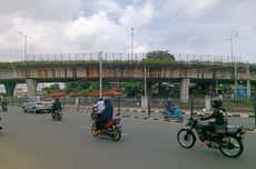 Pagar Pemisah Jalan I Gusti Ngurah Rai di Pondok Kopi Akhirnya Bebas dari APK