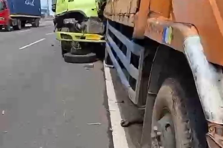 Kecelakaan di Tol JORR Cakung, 2 Orang Tewas saat Bantu Ganti Ban Truk di Bahu Jalan