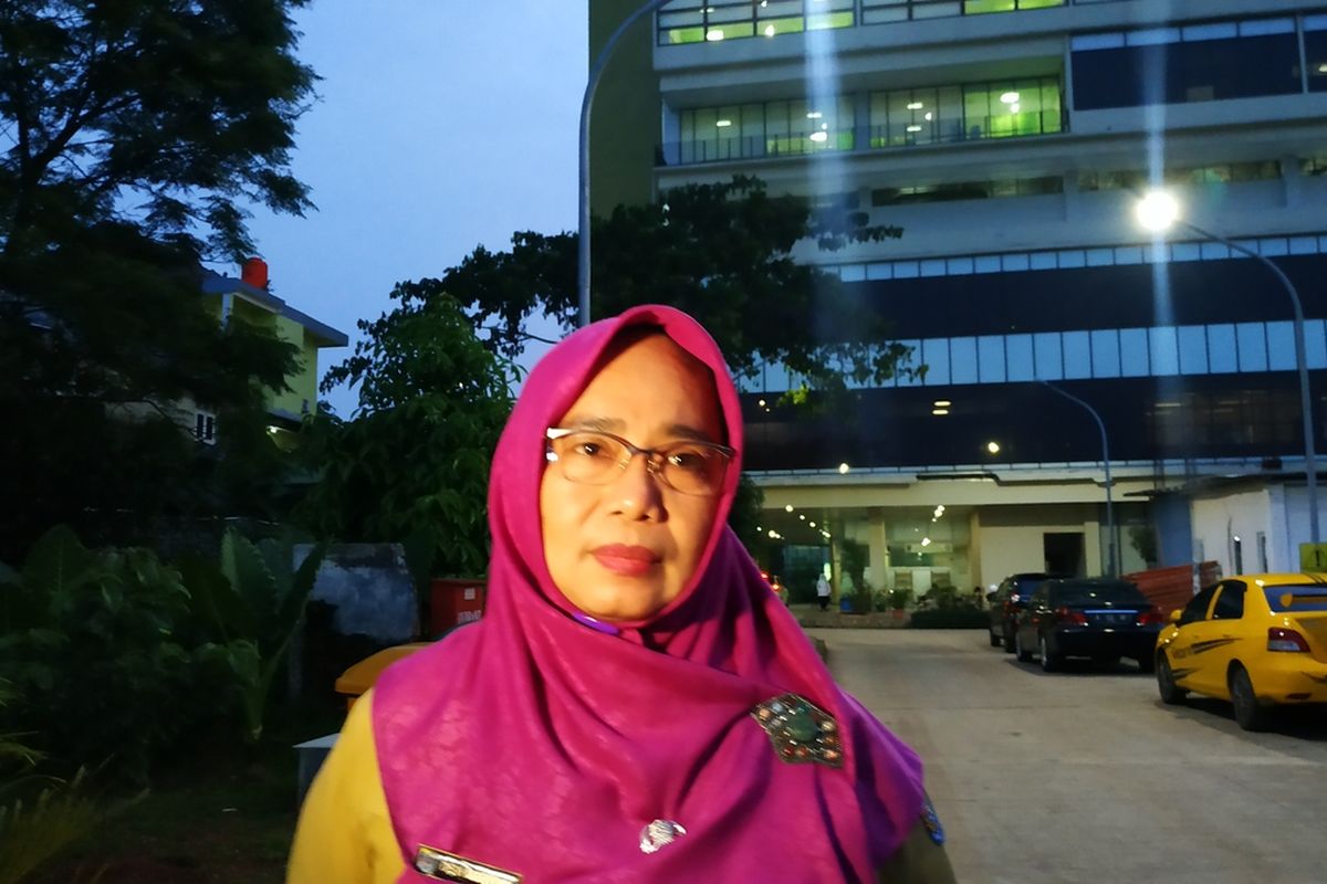 Direktur RSUD Depok, Jawa Barat, Devi Maryori ditemui wartawan di RSUD Depok, Selasa (3/3/2020) malam.