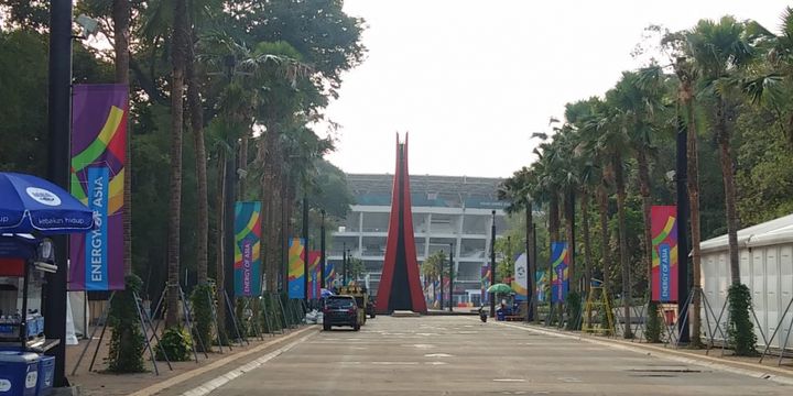 Seiring dengan berakhirnya Asian Games 2018, api pada ujung pangkal kaldron yang berada di depan Stadion Utama Gelora Bung Karno pun dipadamkam. Api dipadamkan saat pesta closing ceremony Asian Games 2018, Minggu (2/9/2018) malam