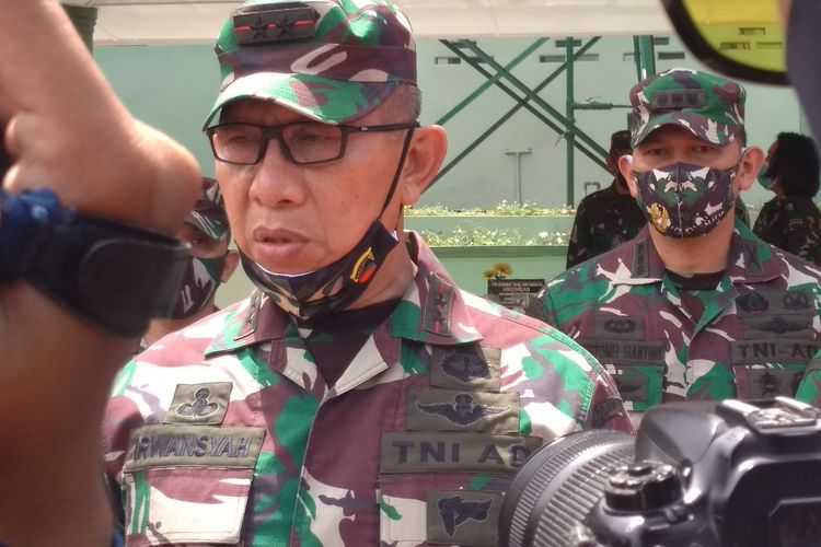 Foto: Pangdam I/BB Mayjen TNI Irwansyah, M.A M.SC saat berkunjung ke Markas Korem 022/PT di Jalan Asahan, Kecamatan Siantar, Kabupaten Simalungun, Selasa (28/7/2020).