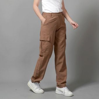 Celana kargo wanita Okechuku, shopee.com