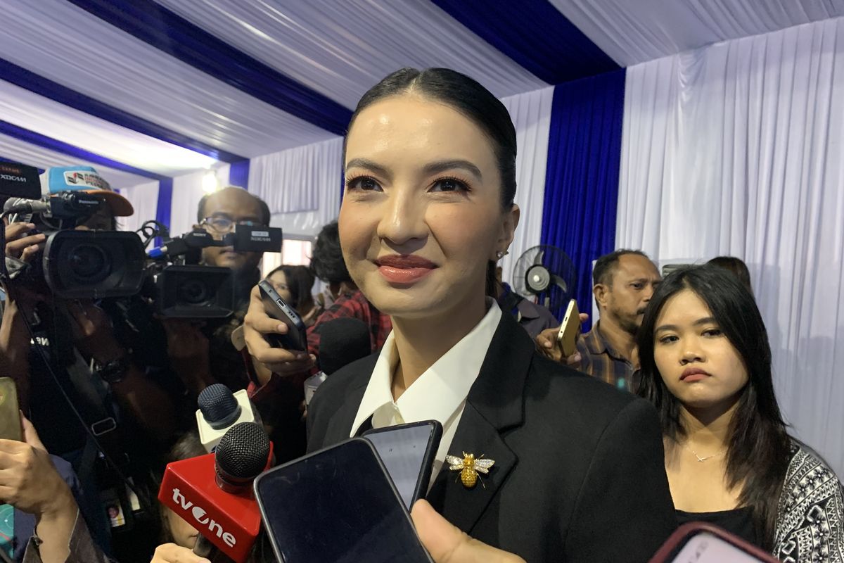 Harapan DPR pada Raline Shah hingga Fefi Aleyda untuk Komdigi...