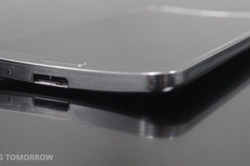 Soal Layar Lengkung, Galaxy S5 dan iPhone 6 Kompak