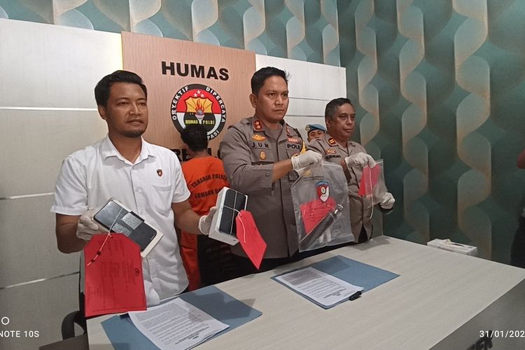 Jumpa pers penangkapan kasus mantan kadus jadi Rampok di Polres Lombok Barat