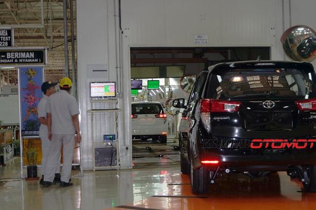 Toyota All-New Kijang Innova di Karawang Plant I 