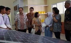 Yayasan SUN Kembangkan Kompetensi Wirausaha Energi Surya Siswa SMK