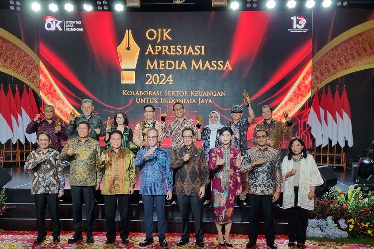 Kompas.com Raih Penghargaan OJK sebagai Media Online Terproduktif