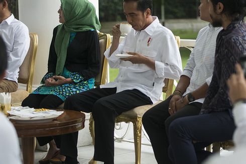 Jokowi ''Ngopi'' Bareng Pegiat Kopi di Istana Bogor