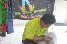 Batik Karya Penyandang Disabilitas untuk Korban Gempa Palu