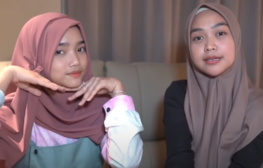 Adik ipar mendiang Vanessa Angel, Fuji, grogi saat dipuji oleh YouTuber Ria Ricis.