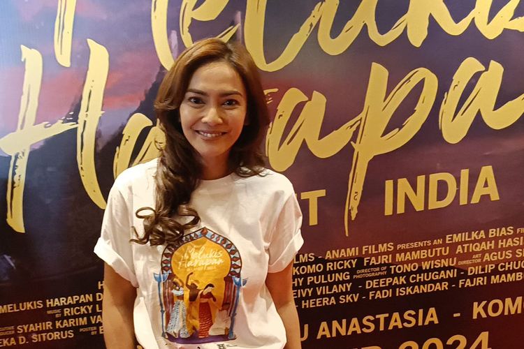 Cerita Masayu Anastasia 5 Jam Tunggu Amitabh Bachchan Keluar Rumah