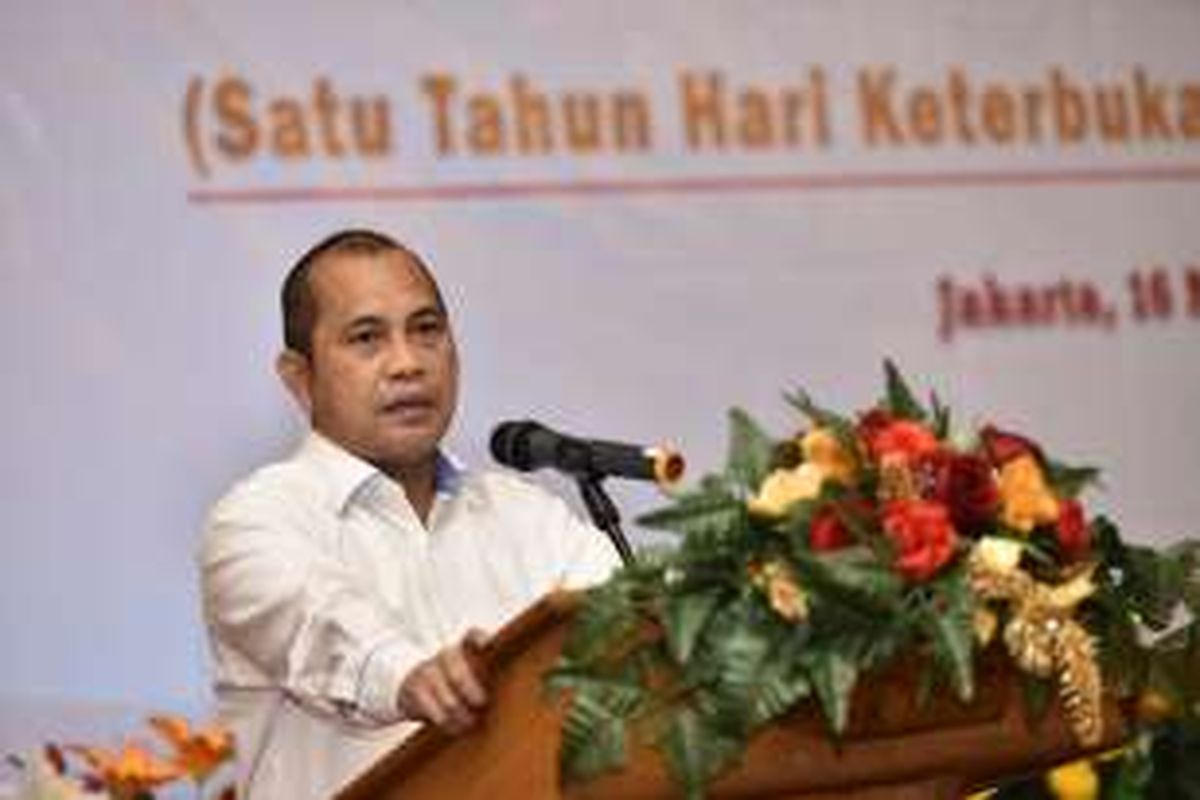 Menteri Desa, Pembangunan Daerah Tertinggal dan Transmigrasi (Kemendesa PDTT) Marwan Jafar saat menjadi pembicara kunci pada Peringatan 8 Tahun Lahirnya Undang-undang Nomor 14/2008 tentang Keterbukaan Informasi Publik (KIP) di Jakarta pada Senin (16/5/2016).