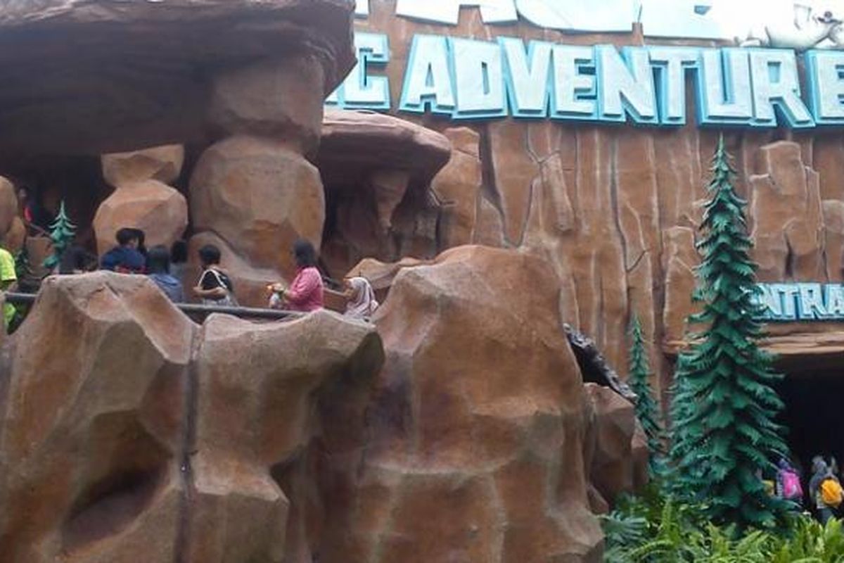 Ice Age Sids Arctic Adventure merupakan wahana baru Dunia Fantasi (Dufan) Taman Impian Jaya Ancol. Wahana baru ini bisa dinikmati pengunjung mulai Kamis (10/4/2014).