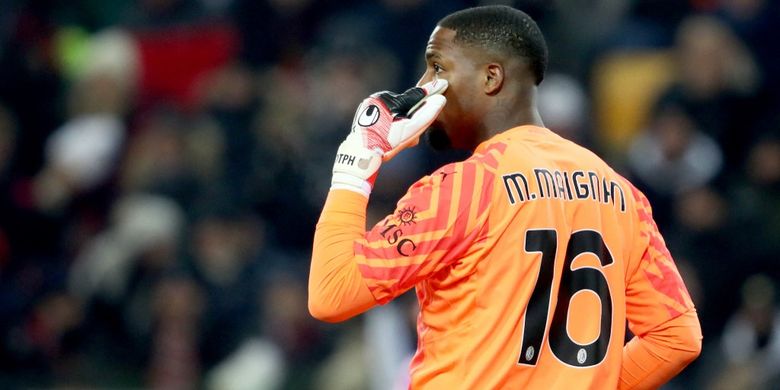 Kiper AC Milan, Mike Maignan, berbicara mengenai serangan rasialis yang menimpa dirinya pada laga Liga Italia Udinese vs Milan, Minggu (21/1/2024) dini hari WIB.