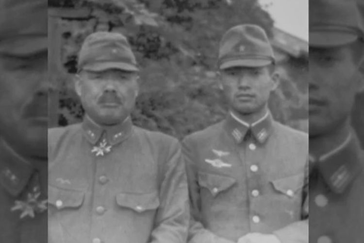 Hisao Horiyama (kanan) merupakan salah satu pilot kamikaze yang selamat.