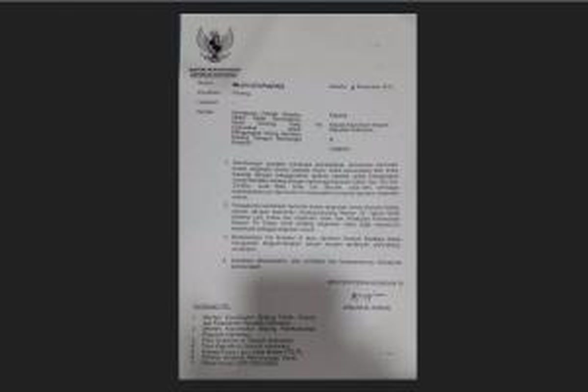 Surat Pemberitahuan Nomor UM.3012/1/21/Phb/2015 tentang larangan Gojek dan sejenisnya.