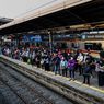 Jam Operasional KRL Kembali Normal, Penumpang di Sejumlah Stasiun Meningkat Senin Pagi