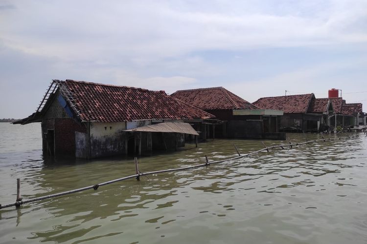 Demak dan Pesisir Utara Jateng Berpotensi Banjir Rob Siang ini