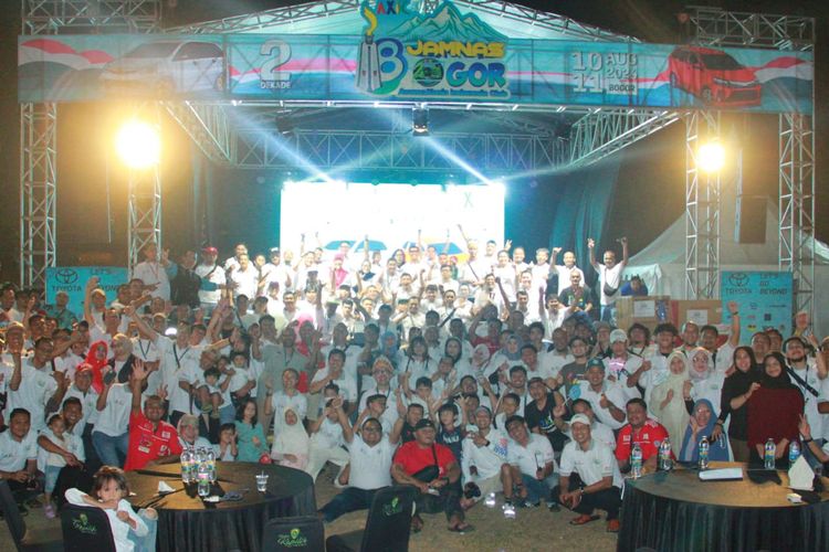 AvanzaXenia Indonesia Club (AXIC) sebagai komunitas otomotif yang menaungi kendaraan Toyota Avanza dan Daihatsu Xenia di Indonesia, menggelar Jambore Nasional (Jamnas) dan Perayaan Dua Dekade di Bogor, Jawa Barat, pada Sabtu, 10 Agustus 2024. 