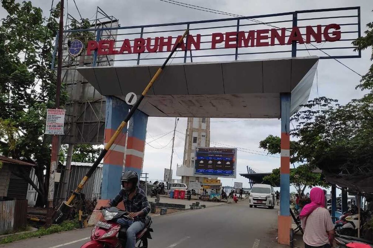 Pelabuhan Bangsal yang berada di Kecamatan Pemenang Lombok Utara
