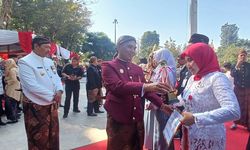Kota Semarang Raih Juara I Lomba Desa dan Kelurahan Tingkat Provinsi