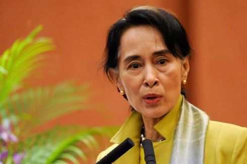 Rumah Aung San Suu Kyi Dilempar Bom