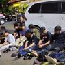 Dikejar Polisi Saat Konvoi di Palmerah, Sekelompok Remaja Coba Kabur dan Buang Senjata Tajam