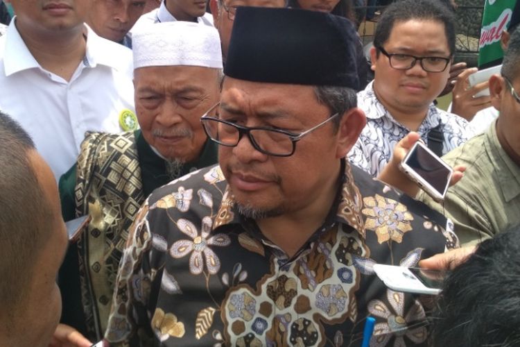 Mantan Gubernur Jawa Barat Ahmad Heryawan atau akrab disapa Aher. 